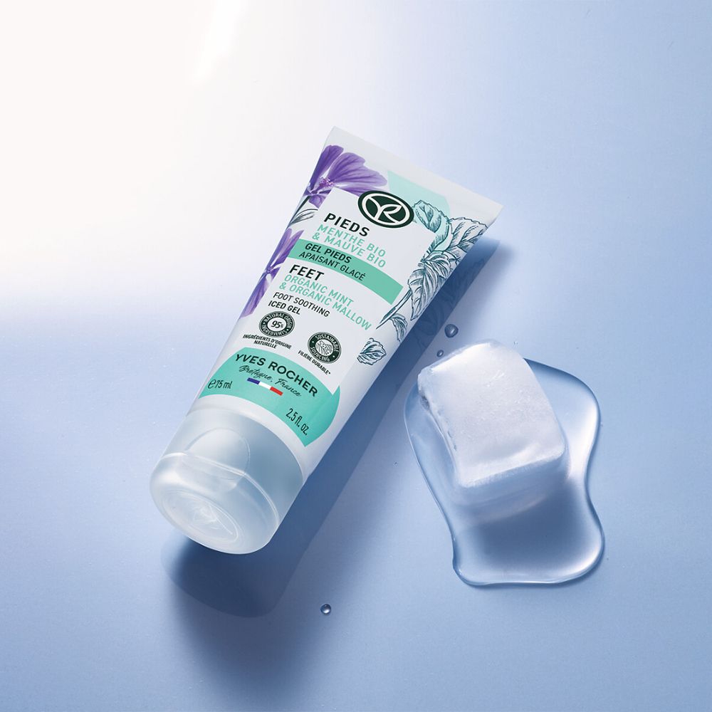 جل المرطب المنعم البارد